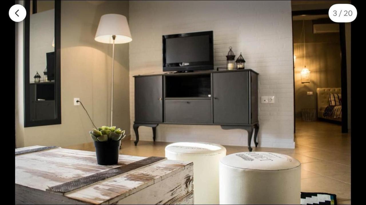 MytilíniMoonstone House Bアパートメント エクステリア 写真